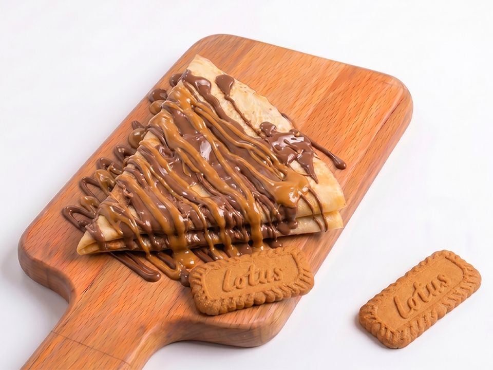 Lotus Crepe