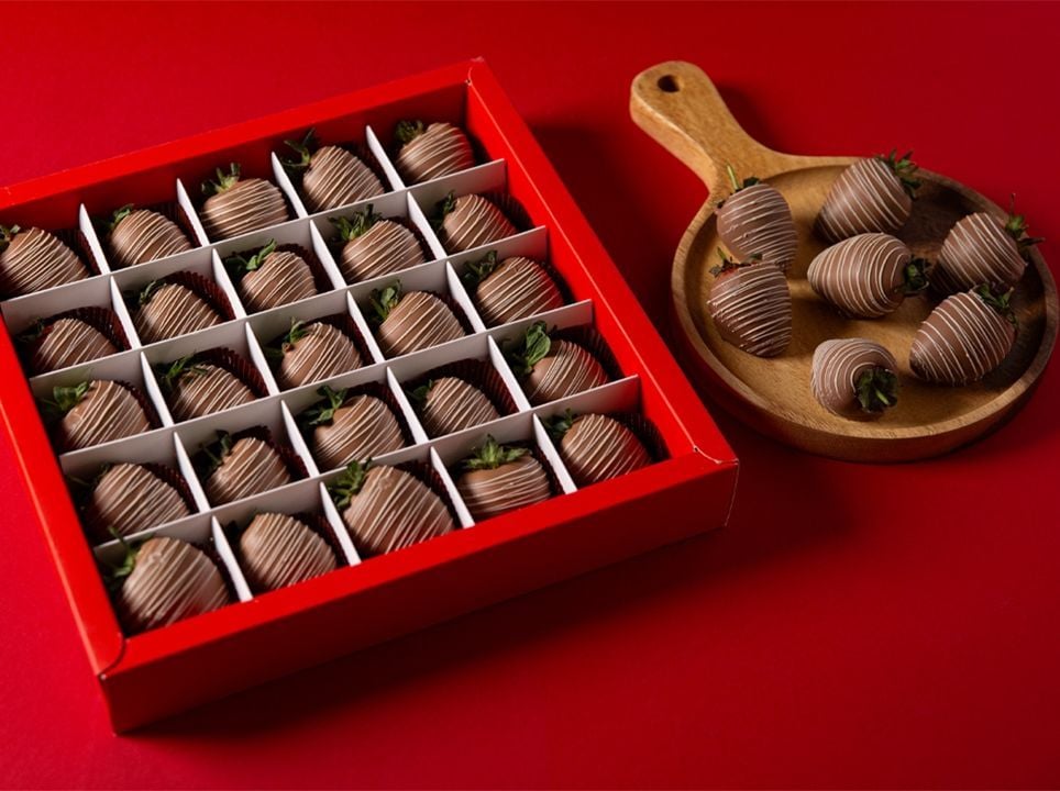 30 Pieces Strawberry Chocolate